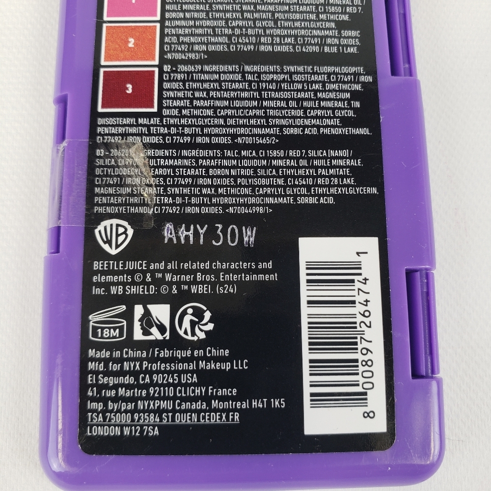 NYX Makeup Beetlejuice Afterlife Republic of All Souls Passport Cheek Palette - Picture 4 of 4